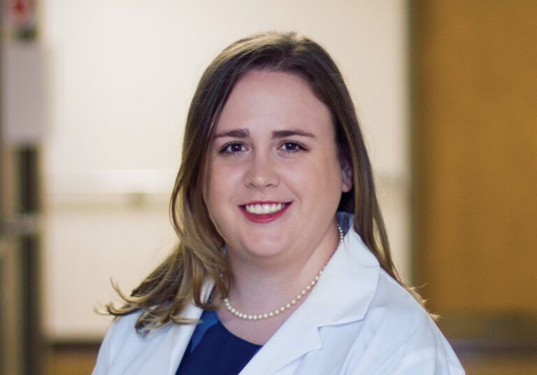 Alexandra Pelaez, MD