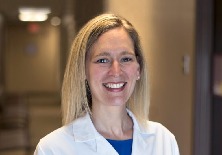 Carly B. Robbins, DPM
