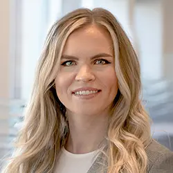 Hanna Brown head shot